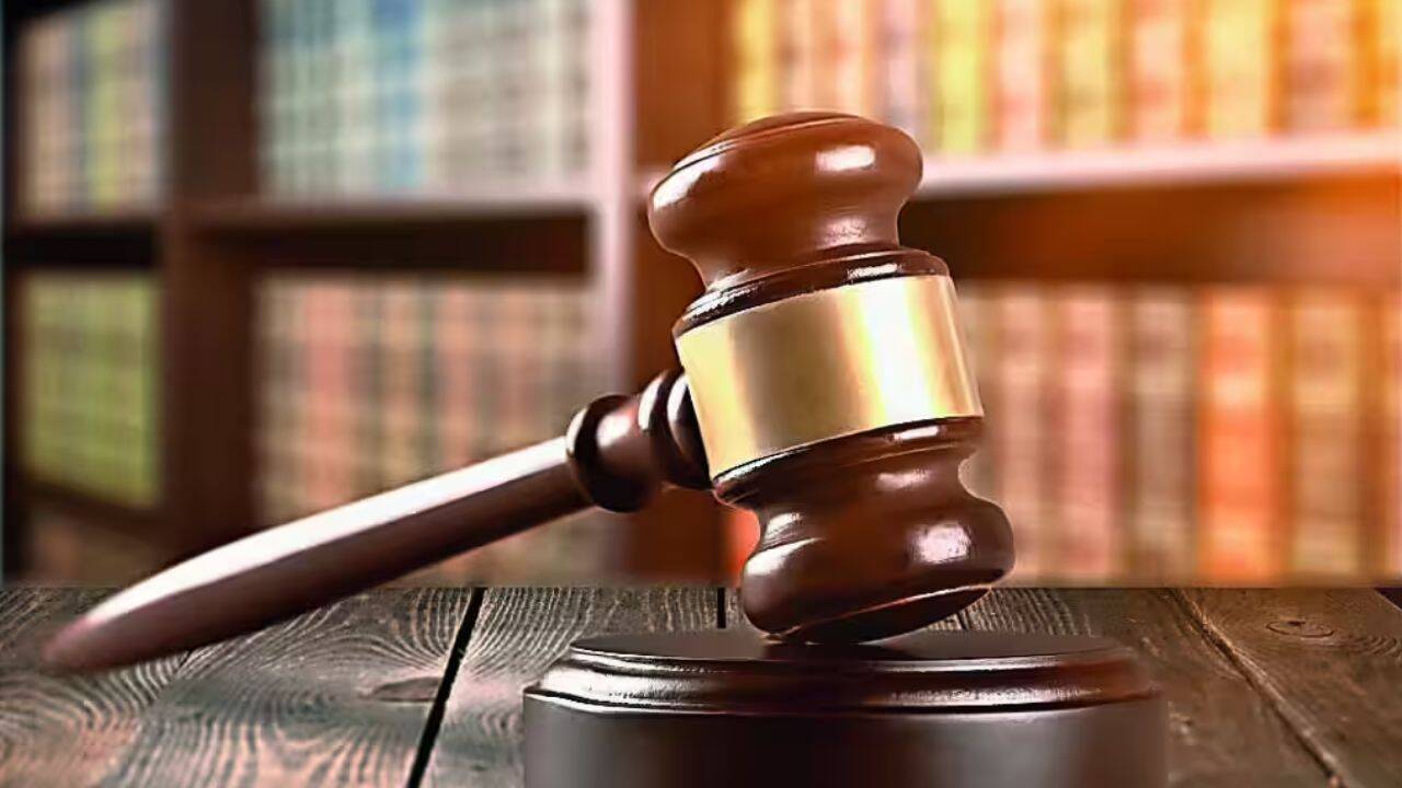 गुजरात के व्यक्ति ने अमेरिका में 9.36 करोड़ डॉलर के अवैध जुए के मामले में दोषस्वीकृति दी