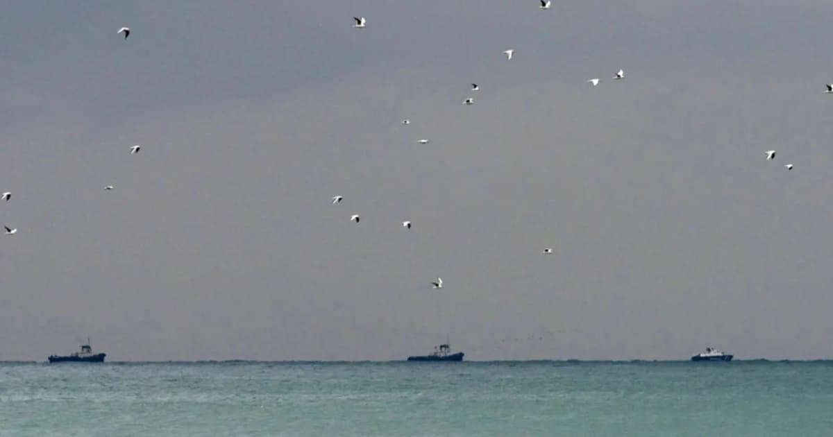 Lapan cedera dalam serangan dron laut di resort Sochi, Rusia