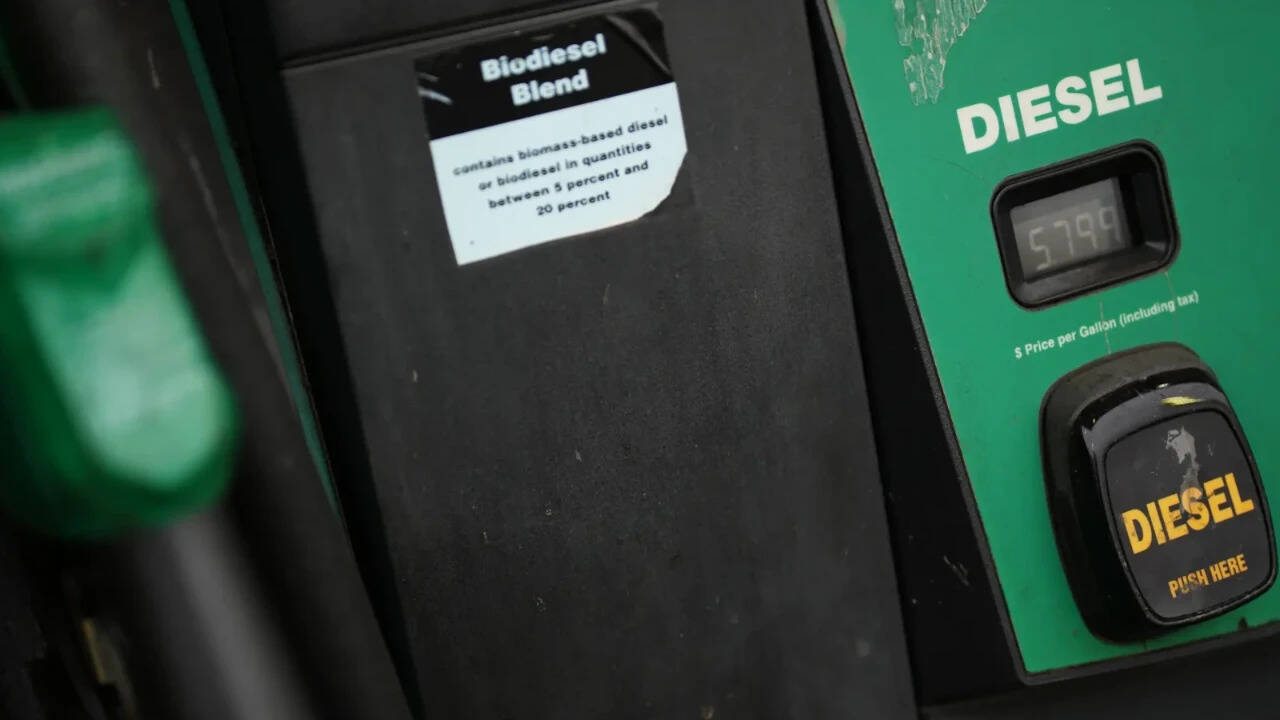 US diesel prices surge past $6 per gallon amid Middle East tensions
