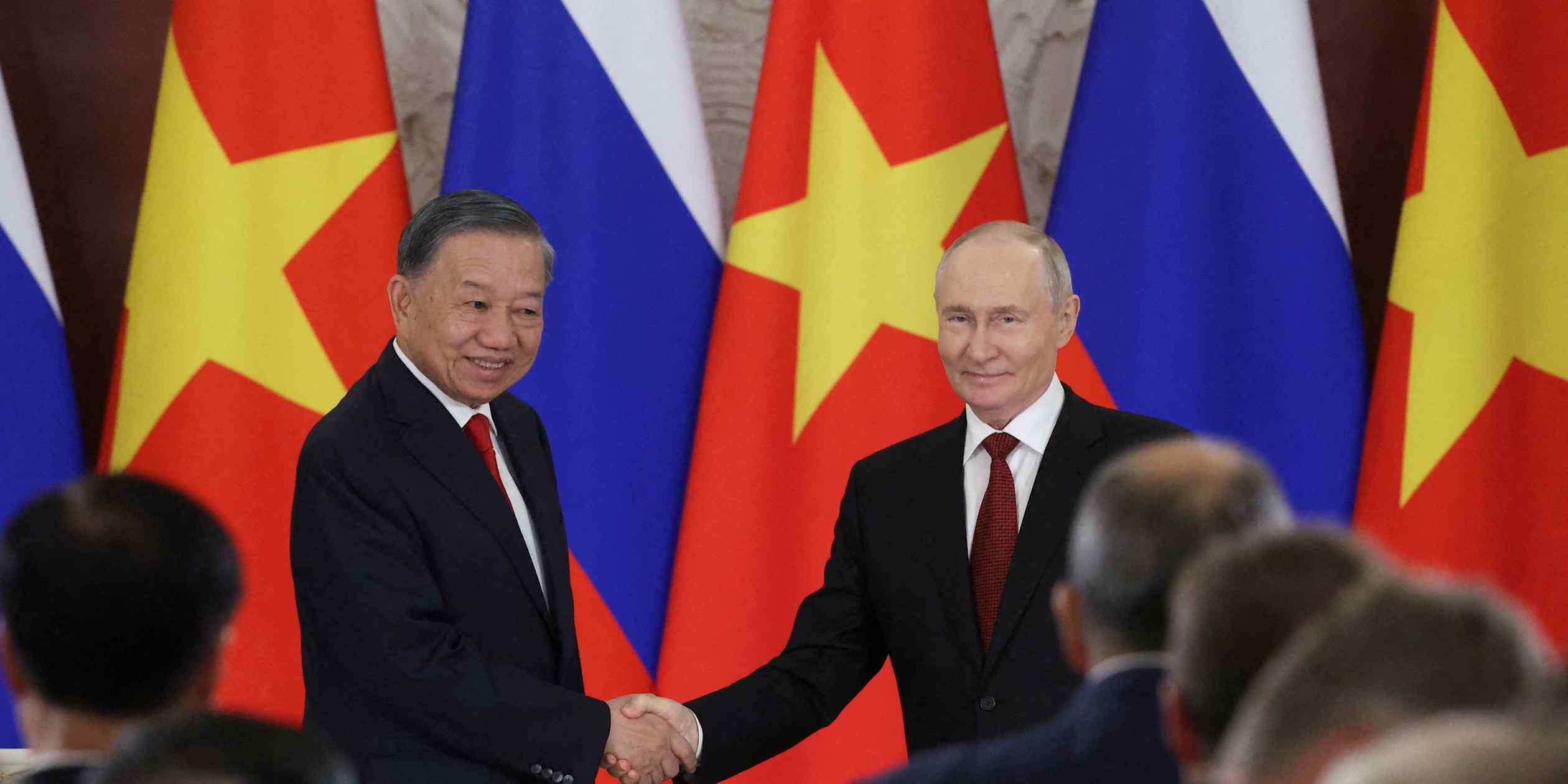 Vietnam, Russia strengthen energy partnership during Lam's Moscow visit