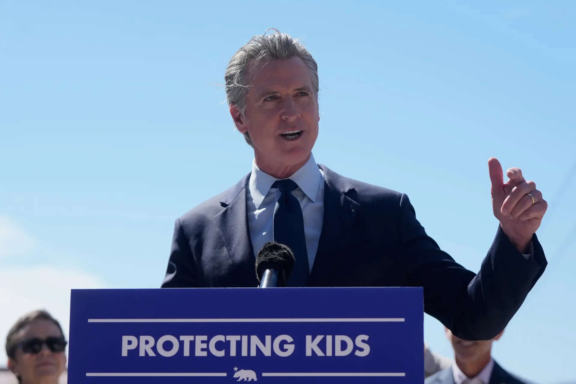 California moves to shield minors from social media harms with new law