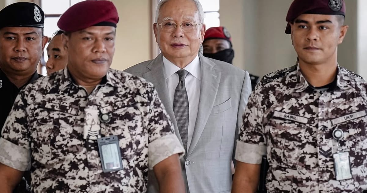 Najib's 1MDB conviction stands; 15-year sentence to follow current term