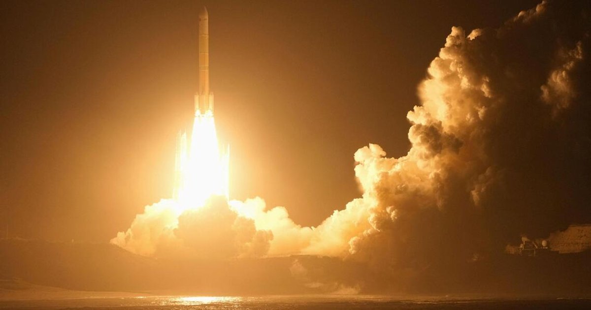 Japan launches groundbreaking Mars moon exploration mission