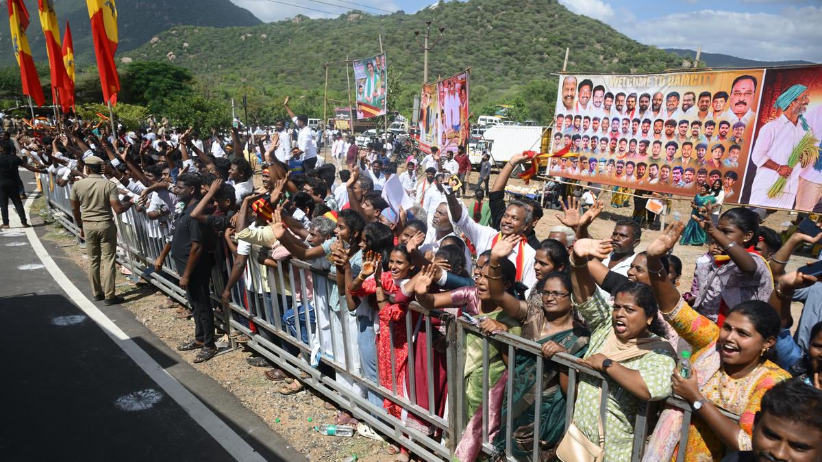 मेट्टूर बांध से जल प्रवाह शुरू, जलभंडारण की स्थिति पर नजर