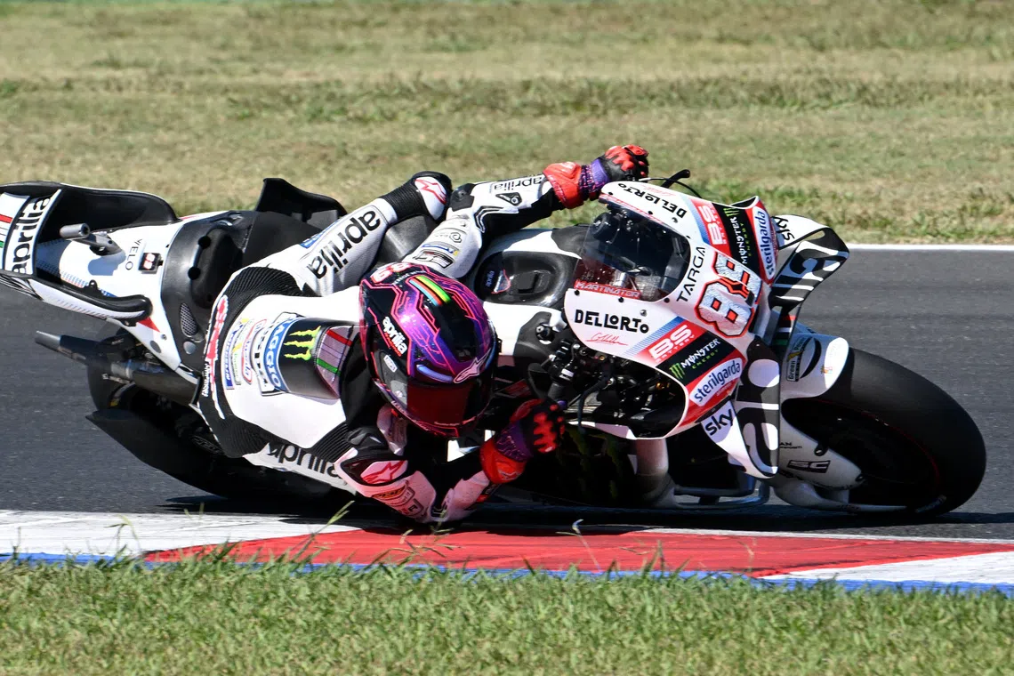 Martin bounces back from opening-lap chaos to win Austrian sprint