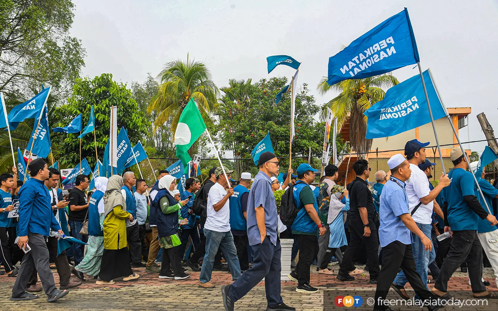 PN Hadapi Dilema Strategis Jelang Pemilihan Melaka, Pertimbangkan Pakatan dengan PAS