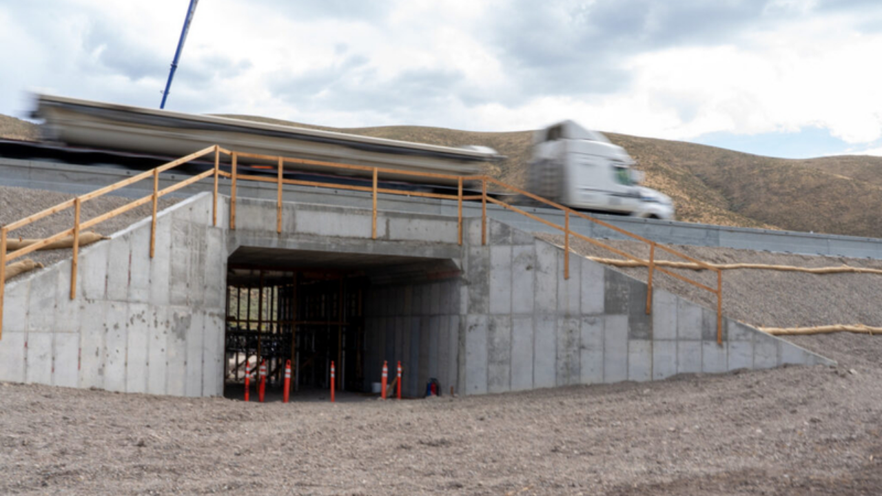 Idaho builds $20.8 million wildlife underpass to reduce highway deaths