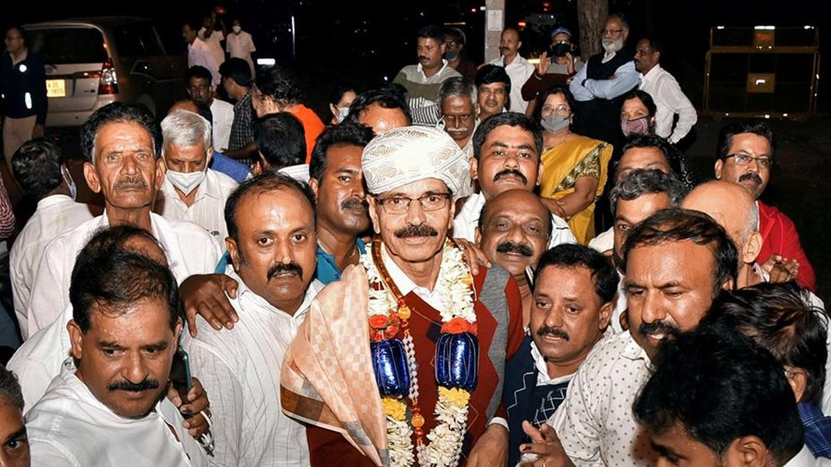 मैसूर कन्नड साहित्य परिषद के अध्यक्ष मद्दिकेरे गोपाल का निधन
