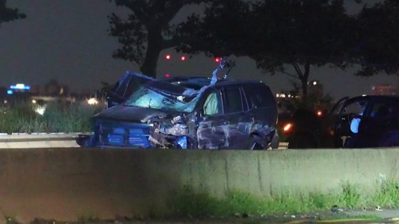 Three teenagers killed, four injured in Brooklyn highway collision