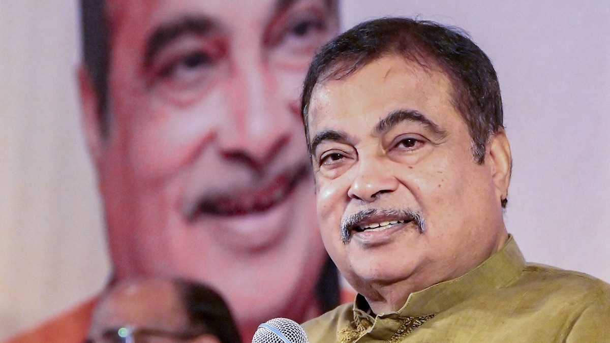 Time to hand over responsibility to younger generation, says Gadkari