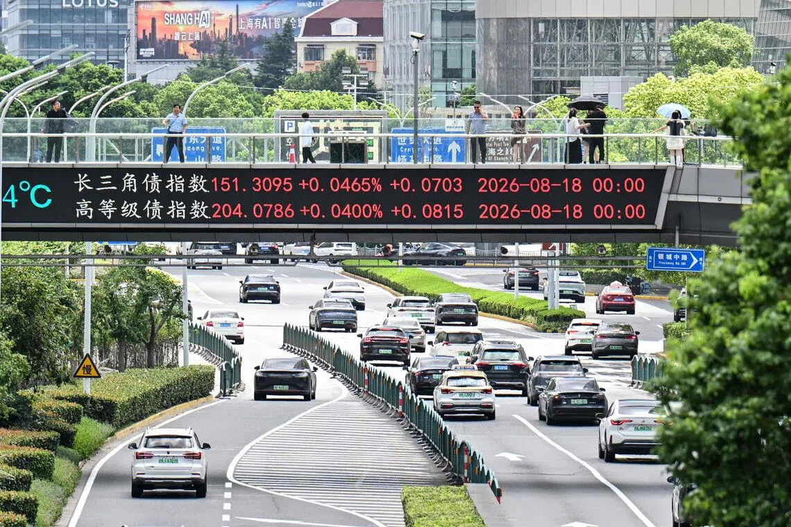 Former Chinese Finance Official Sentenced to Life for Bribery Scheme