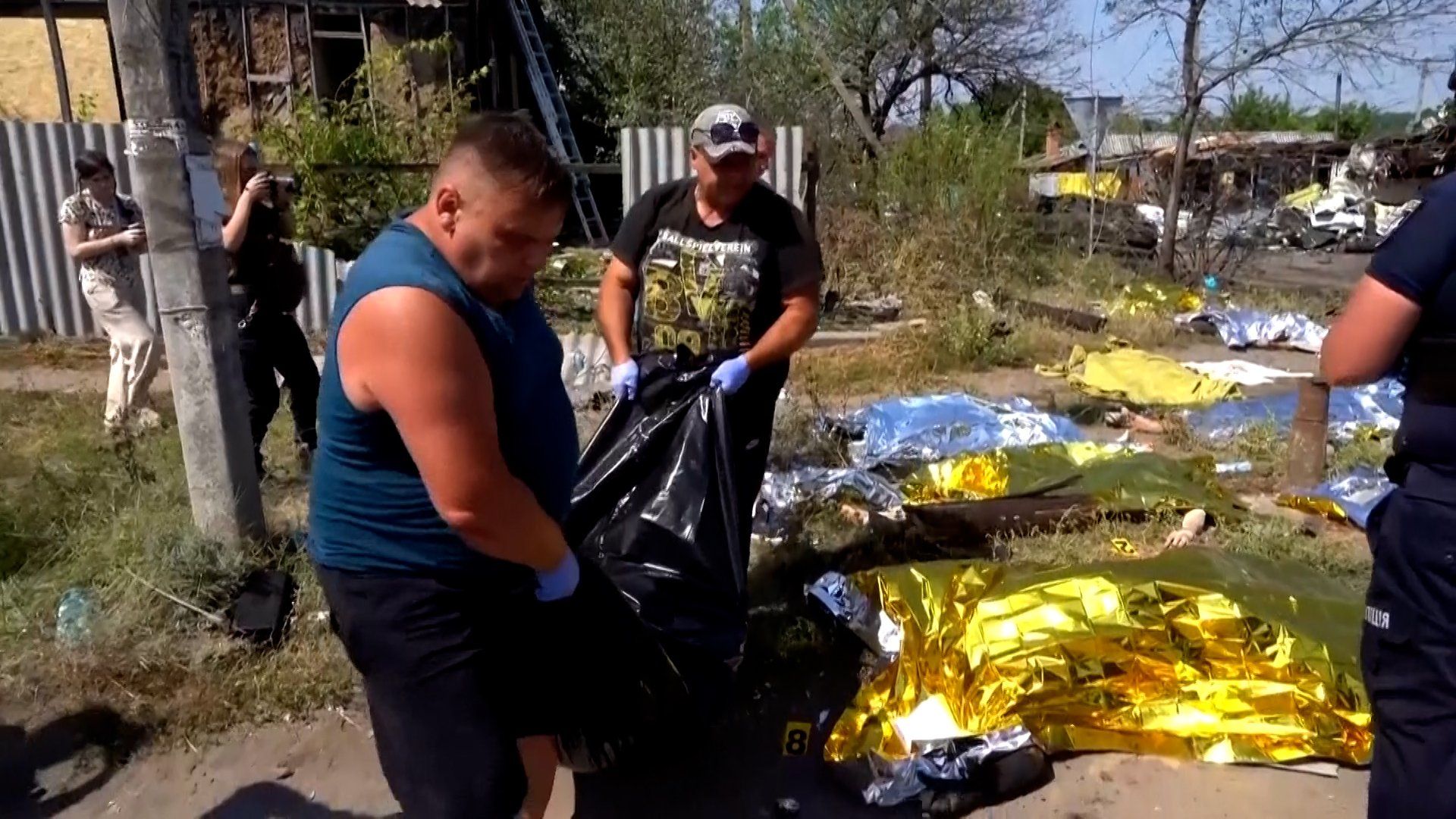 Russian missile strike kills 10 civilians in Ukrainian city of Kharkiv