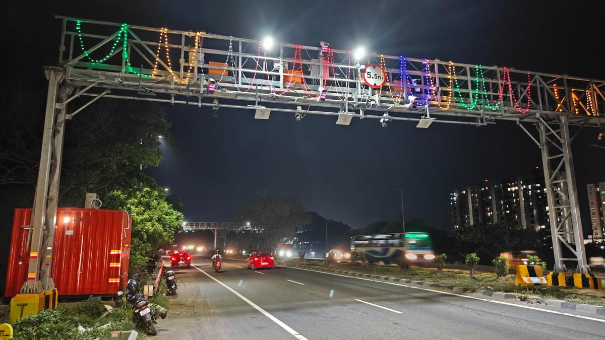 Tamil Nadu launches first booth-less toll collection system at Paranur