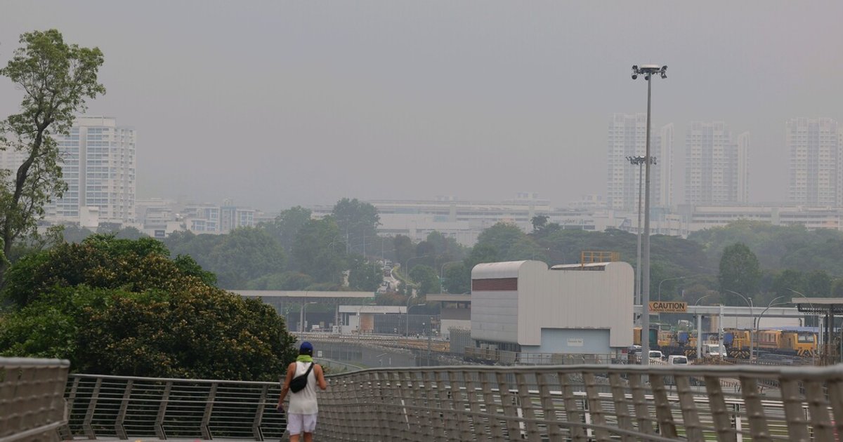 Singapore's air quality expected to improve mid-week as haze eases