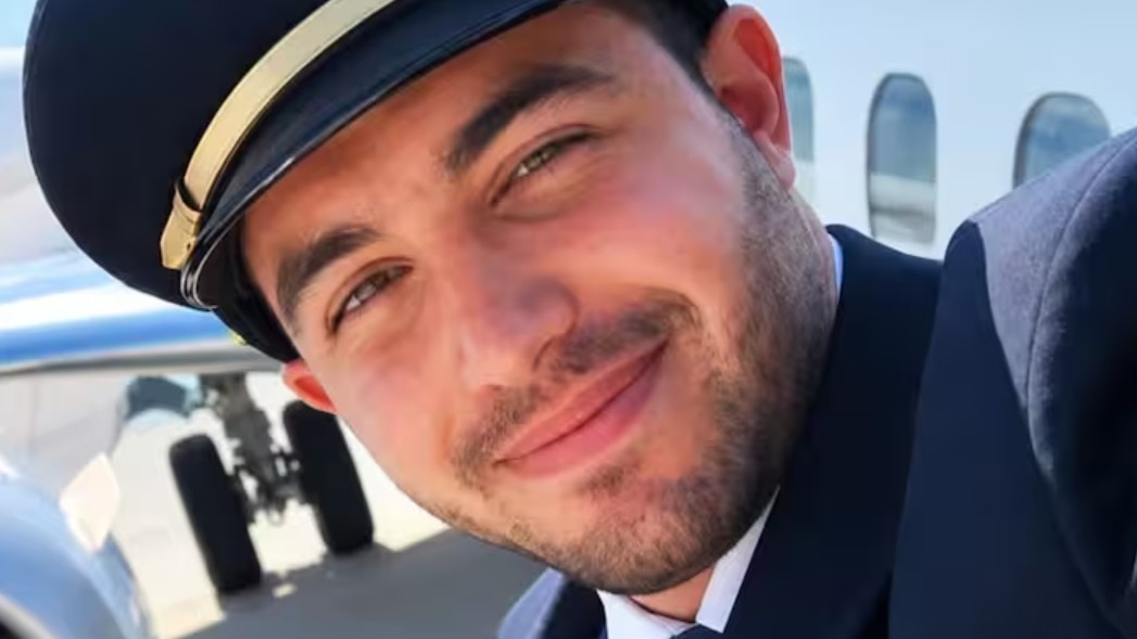 Omani co-pilot linked to Muslim Brotherhood in UAE probe