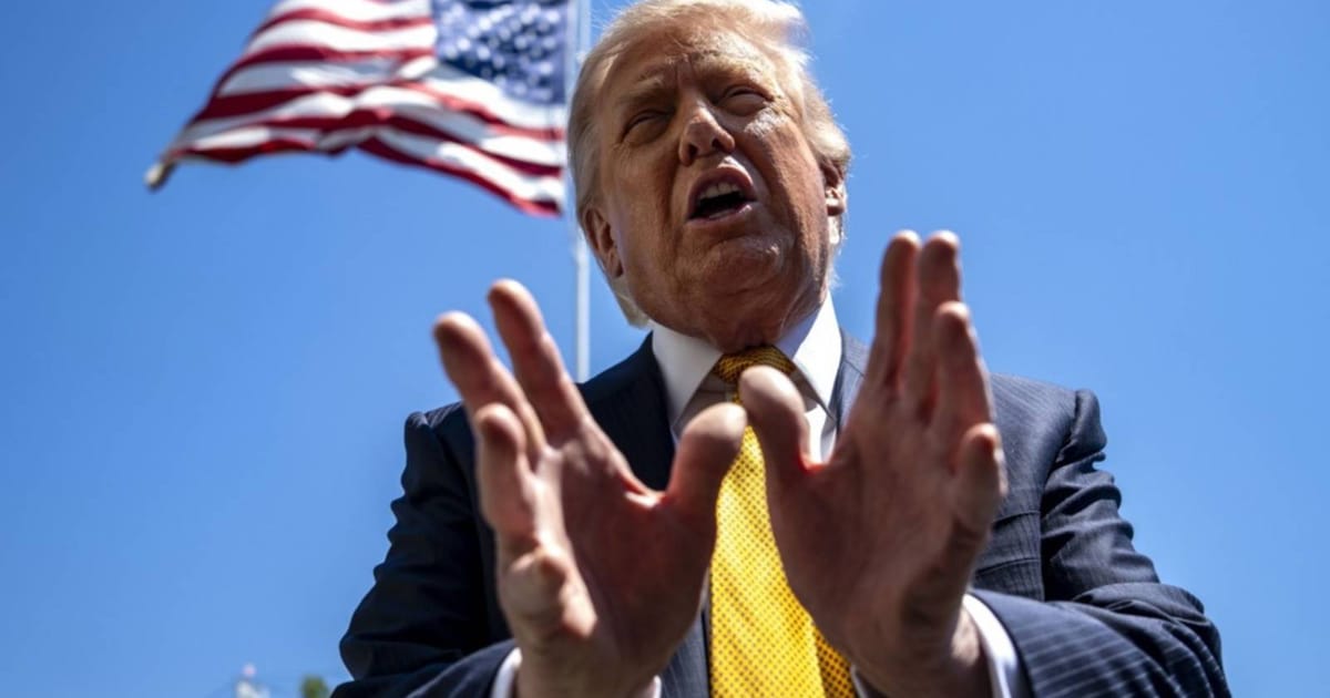 Trump Gembira Tonton Keberangkatan Putera Harry dan Meghan dari AS