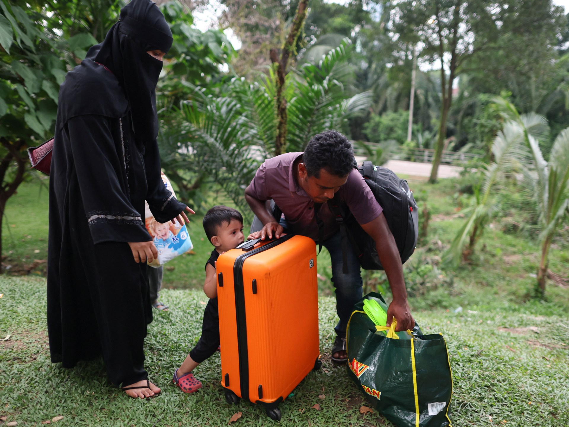 Malaysia plans repatriation of 1,500 Rohingya refugees despite safety concerns