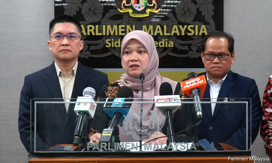 Education Minister Faces Calls to Step Down Amid Performance Concerns