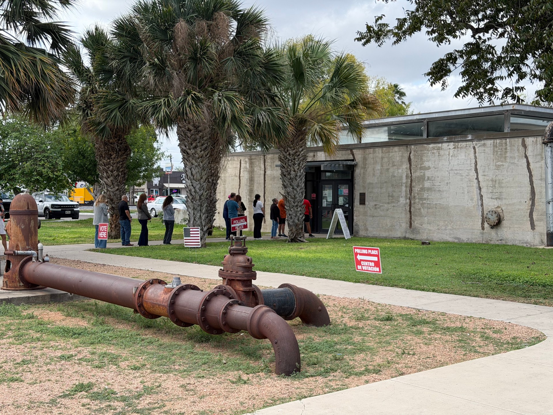Economic strain reshapes voter loyalties in Texas border region