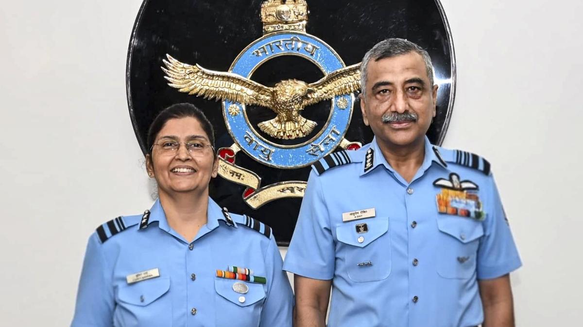 भारतीय वायु सेना में महिला अधिकारी का ऐतिहासिक कदम, शक्ति शर्मा एयर वाइस मार्शल के पद पर