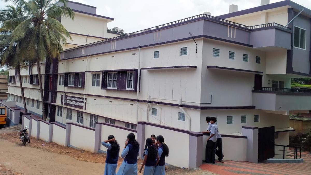 केरल के सरकारी स्कूलों में बेहतर बुनियादी ढांचा लाया जाएगा: समसुद्दीन