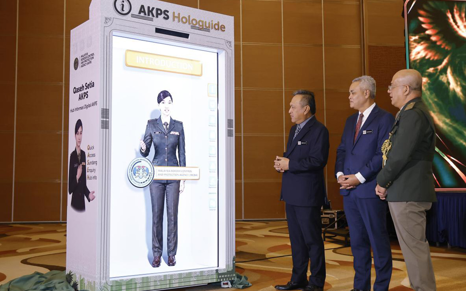 Hologram interaktif dibangun di Terminal 1 KLIA bantu pelancong