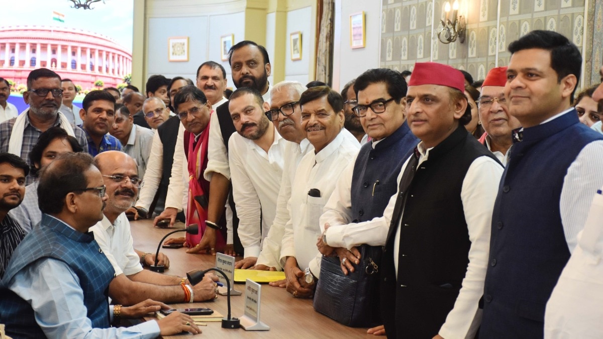 राज्यसभा चुनाव में सपा की सीमित रणनीति, तीसरा उम्मीदवार नहीं उतारा