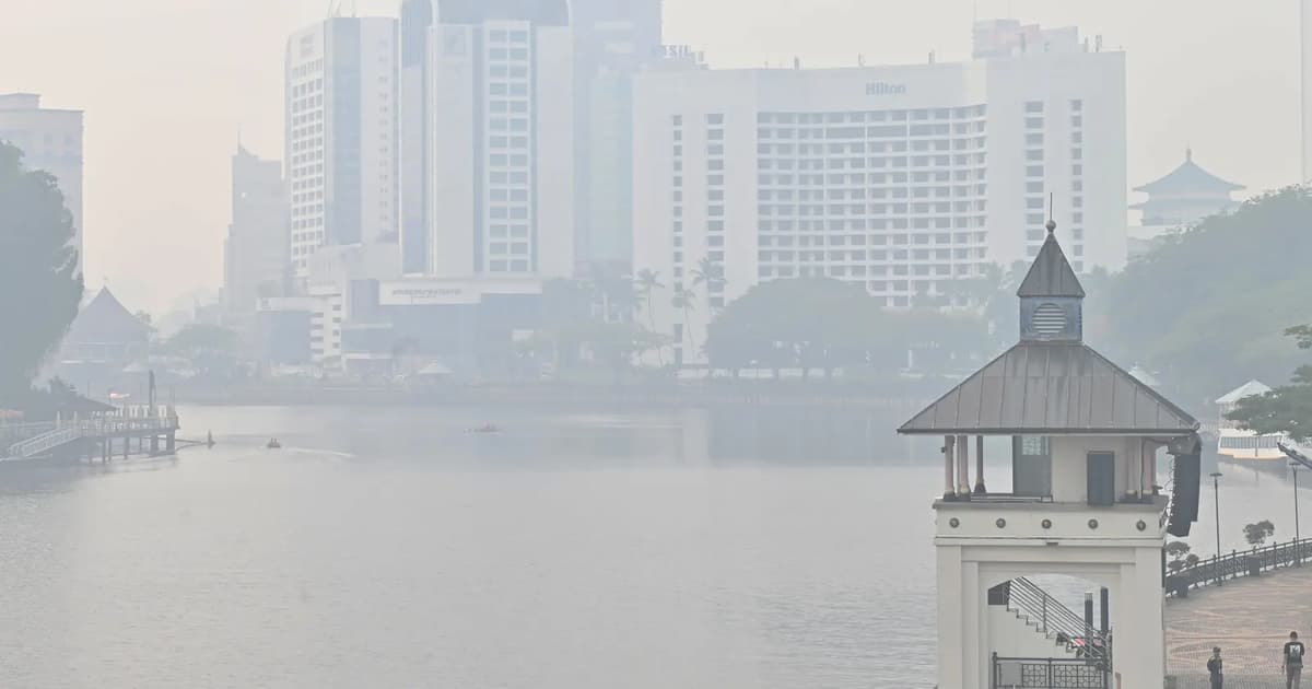 Eleven Malaysian areas hit by hazardous air quality as regional haze threat grows