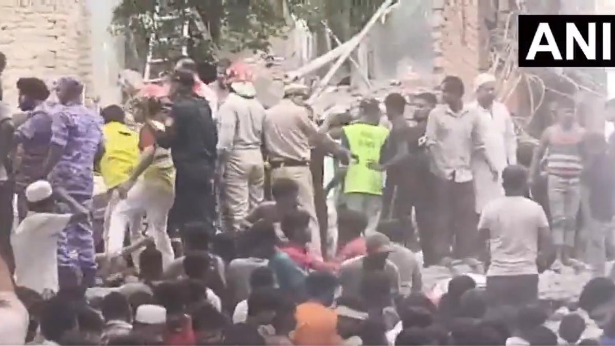Building section collapses in Delhi's Seemapuri; rescue operations underway