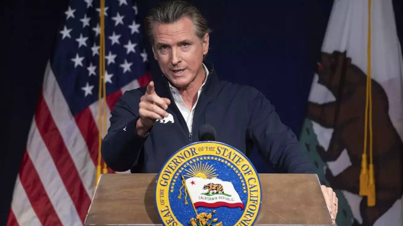 California Governor Orders Firms to Retain 'AI' Branding Amid Trump Directive