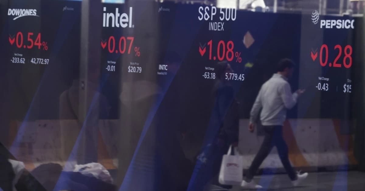 Saham global meningkat dengan optimisme AI, minyak lebih murah sokong bon
