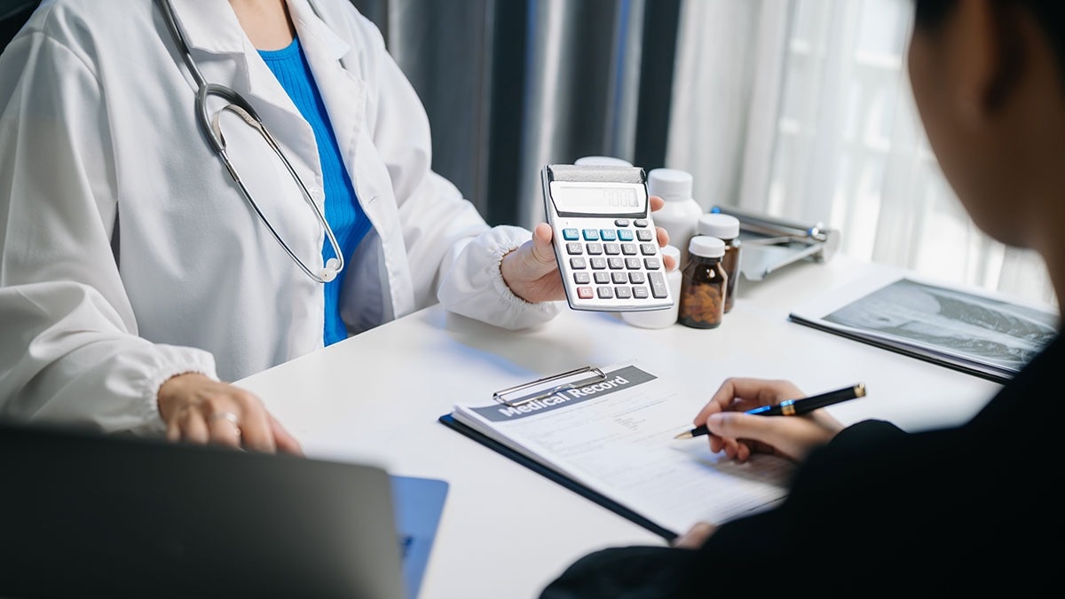 Hospital drug pricing draws scrutiny amid transparency concerns