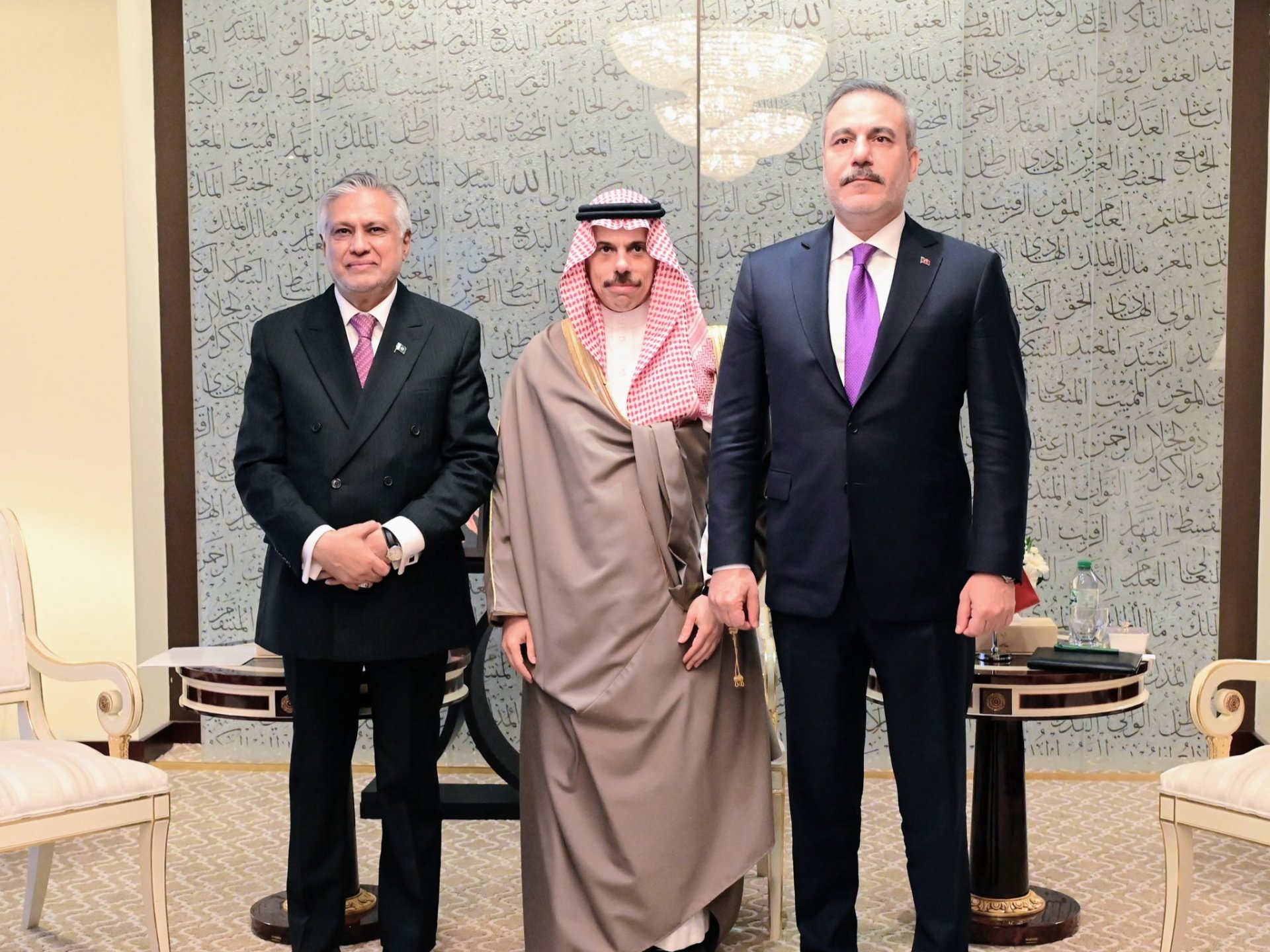 Pakistan, Turkey weigh Saudi request for Houthi operations support
