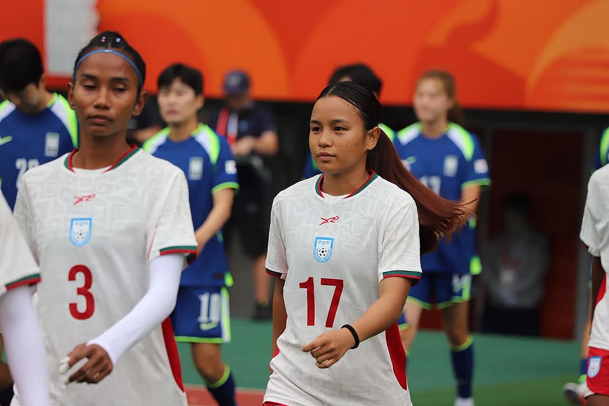 Bangladesh suffer heavy defeat to South Korea in Asian Games football
