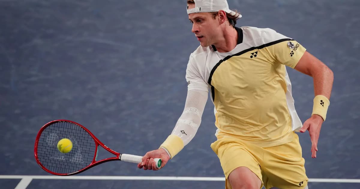 Bergs Kejutkan Alcaraz di Pusingan Ketiga Shanghai Masters