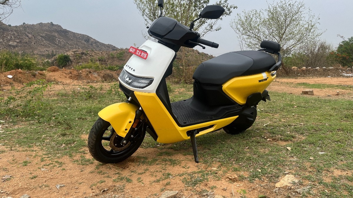 India's electric two-wheeler sales surge past 200,000 in September