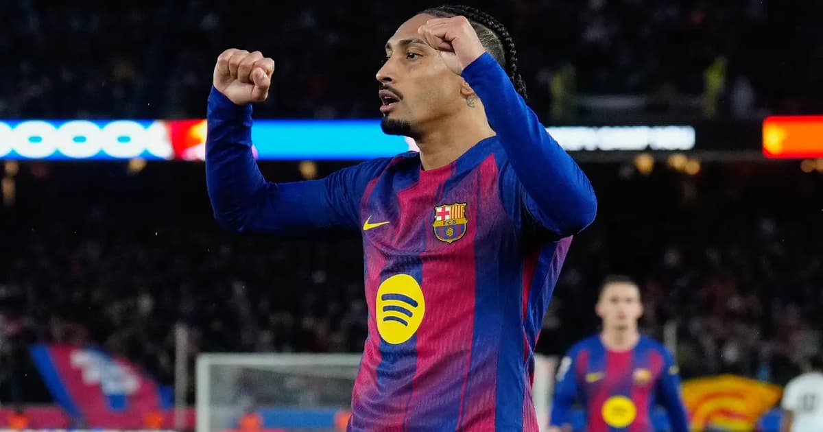 Raphinha tunjukkan kebolehan di posisi penyerang Barcelona