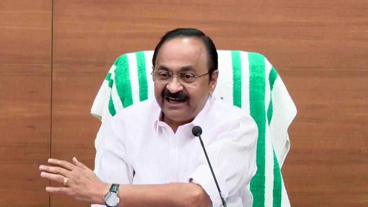 Kerala Police Restrict Media Questions to CM in Kochi, Cite Security