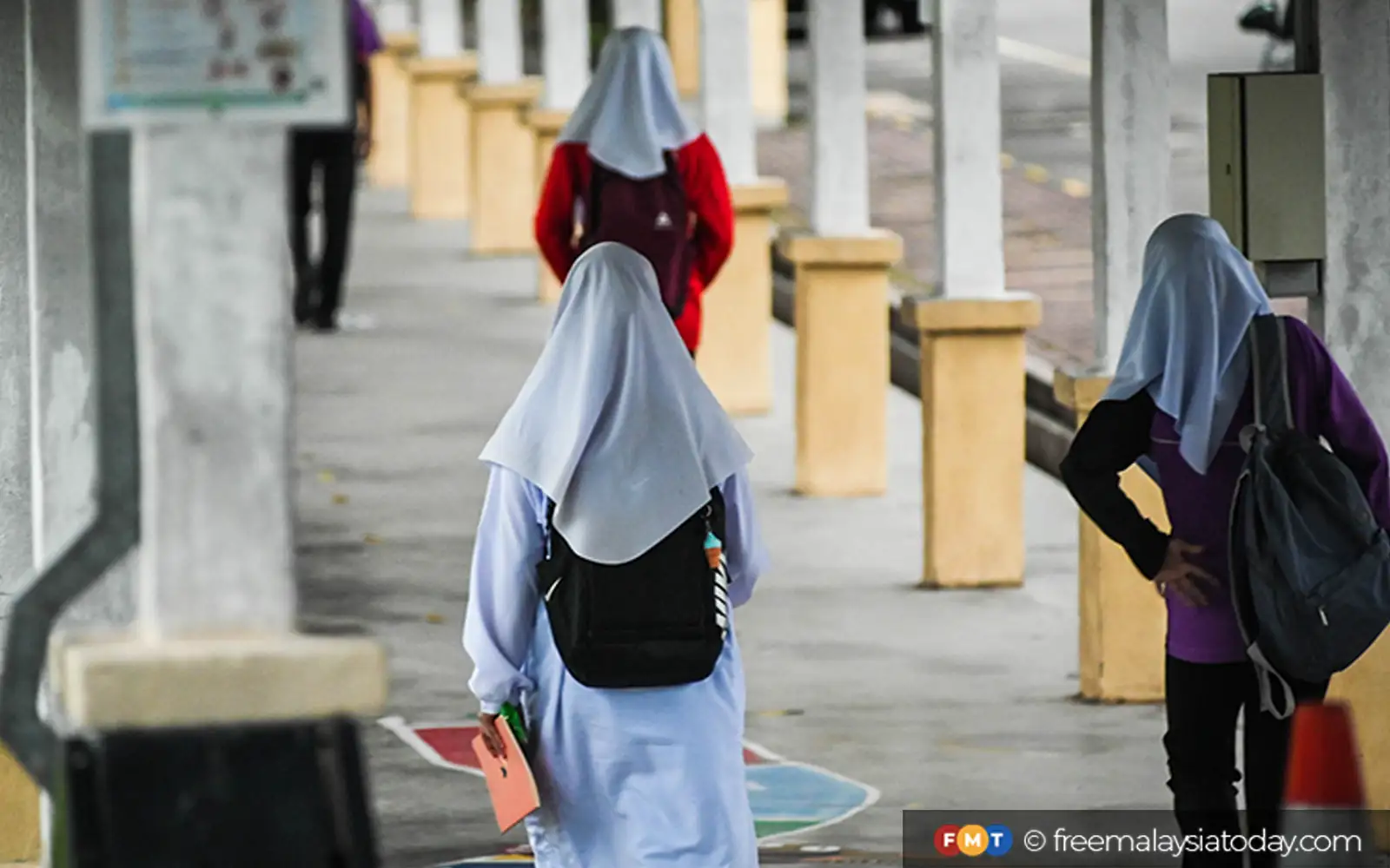 Sekolah-sekolah Johor dibuka secara berperingkat bermula esok