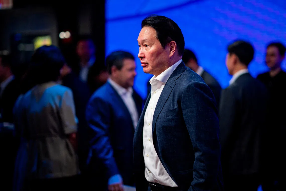 SK Corp founder to divest $700m stake following divorce settlement