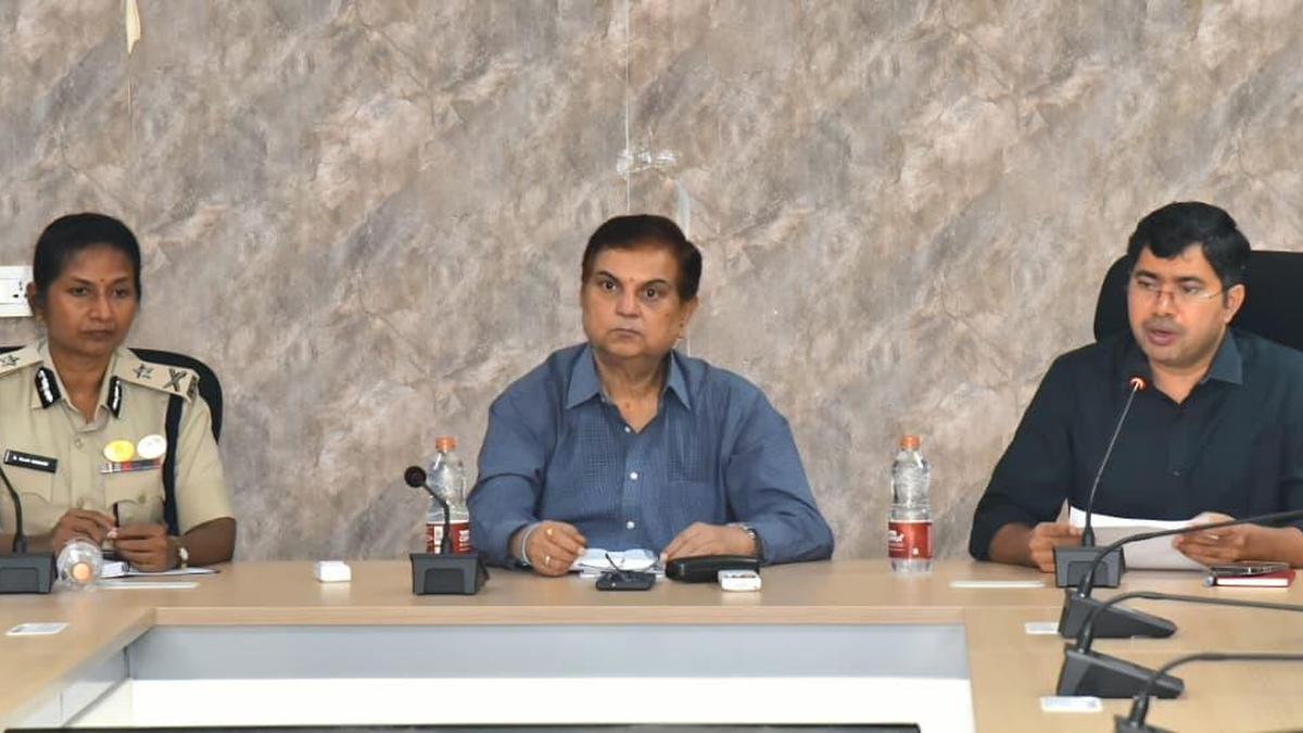 Andhra Pradesh halts urban local body elections following SC directive