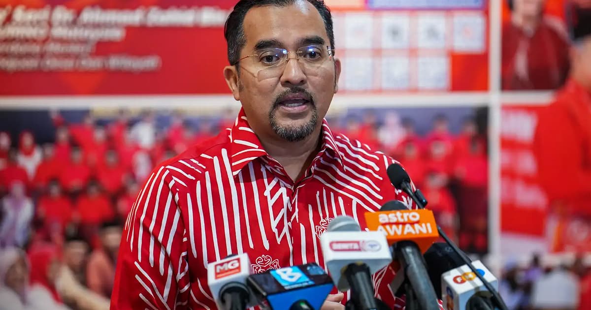 Umno Tuduh PH Persoalkan Kuasa Agong Memberi Pengampunan
