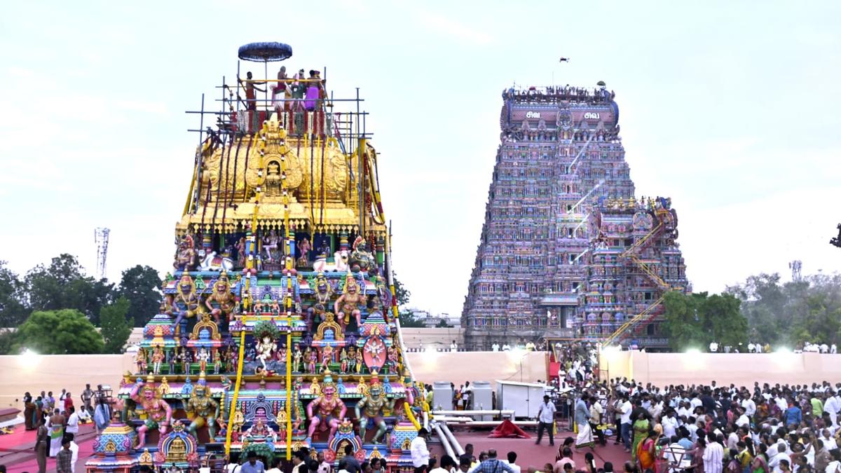 मदुरै के मीनाक्षी मंदिर का ऐतिहासिक प्राणप्रतिष्ठा समारोह संपन्न
