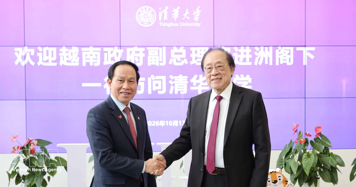 Phó Thủ tướng thăm Đại học Tsinghua, thúc đẩy hợp tác giáo dục
