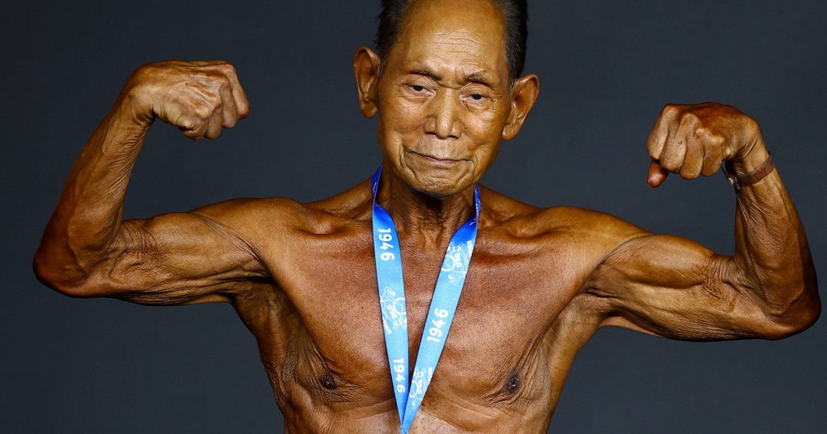 90-year-old Japanese bodybuilder showcases strength at Spanish competition