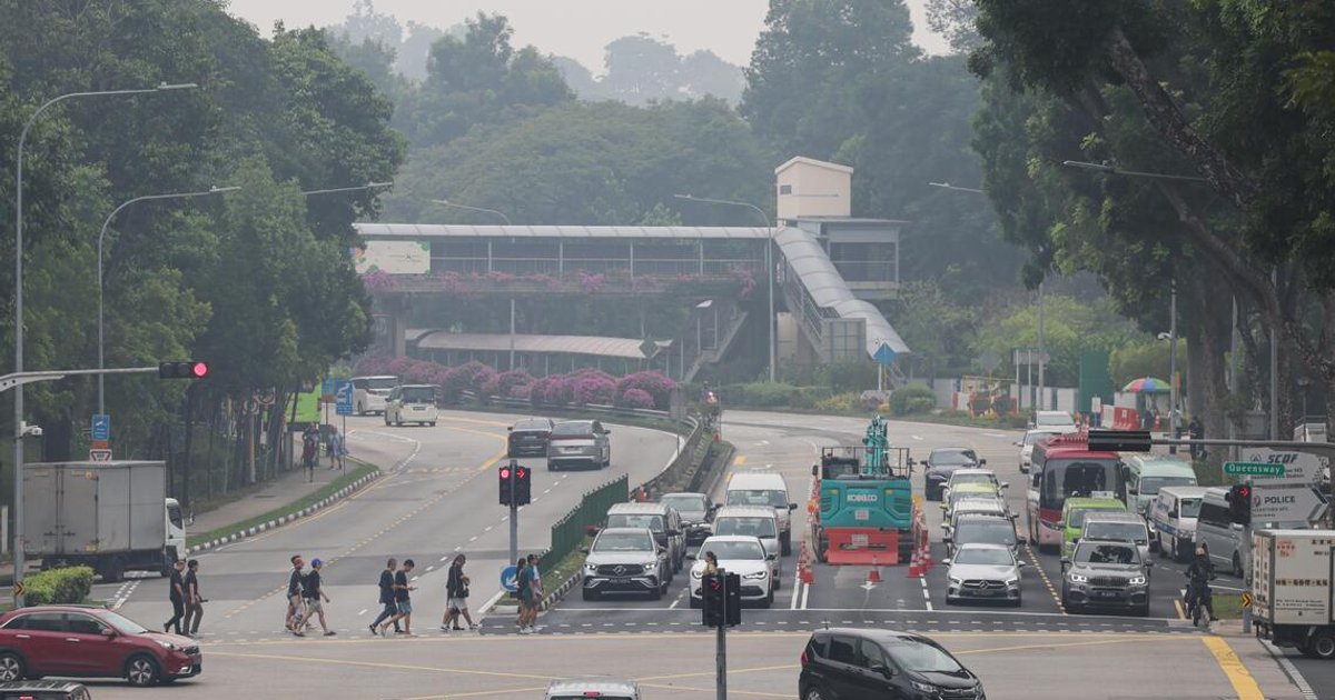 Air quality in southern Singapore returns to moderate levels