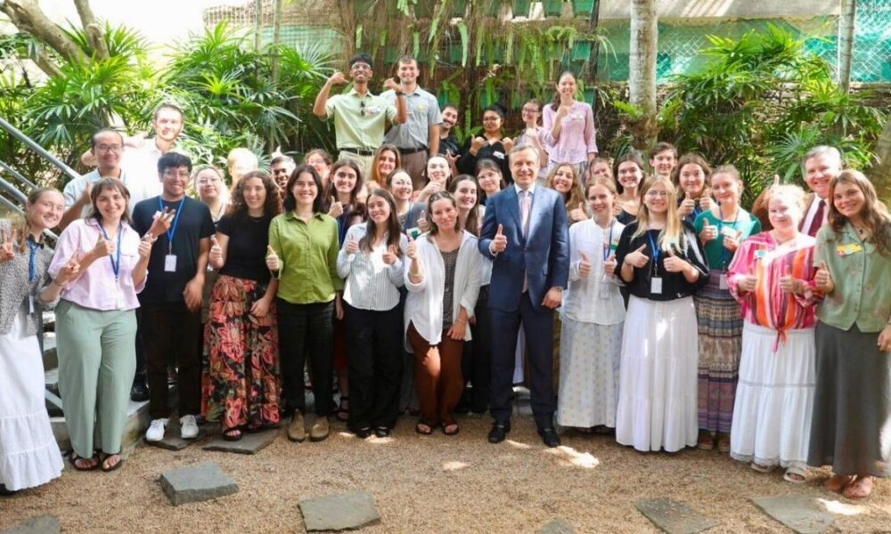 34 U.S. Peace Corps volunteers arrive in Sri Lanka for two-year service