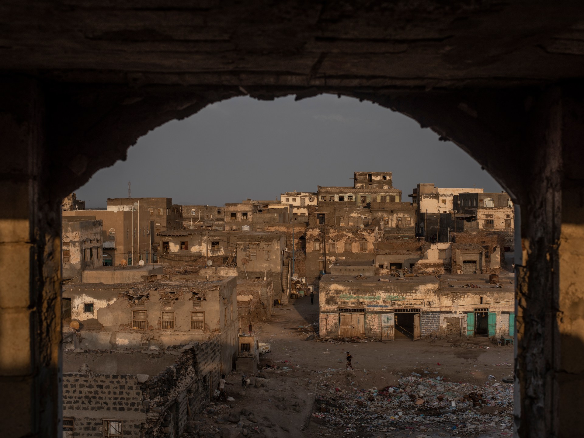 Yemen army claims territorial gains amid intensifying Houthi clashes