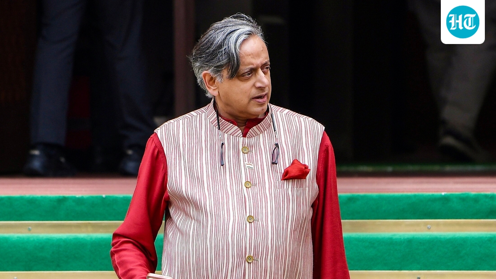 Tharoor defends Rahul Gandhi's foreign travel during opposition protests