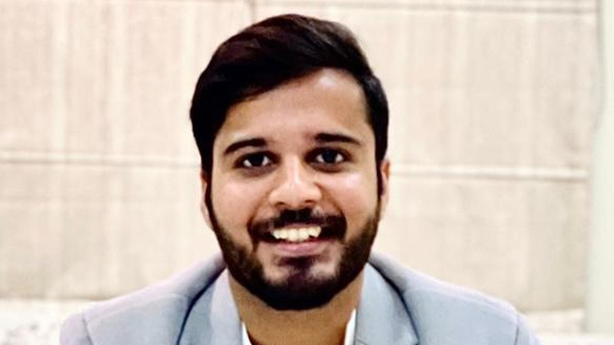 IAS Officer Booked for Alleged Assault on Police in Bengaluru Bar